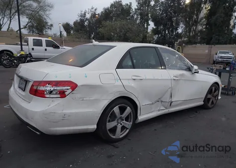 2011 Mercedes-Benz E 350 из США, поврежденный, VIN WDDHF5GB1BA288197